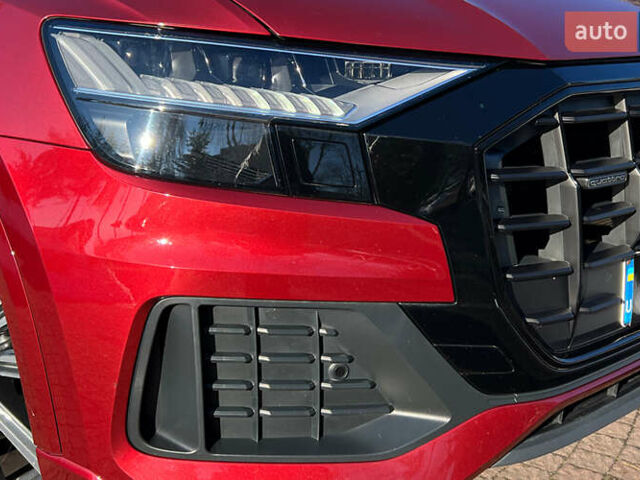 Красный Ауди Q8, объемом двигателя 2.97 л и пробегом 61 тыс. км за 60999 $, фото 27 на Automoto.ua