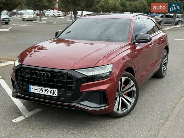 Красный Ауди Q8, объемом двигателя 2.97 л и пробегом 59 тыс. км за 74000 $, фото 1 на Automoto.ua
