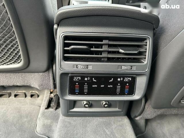 Ауди Q8, объемом двигателя 3 л и пробегом 62 тыс. км за 65900 $, фото 19 на Automoto.ua