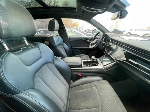 Ауди Q8, объемом двигателя 3 л и пробегом 34 тыс. км за 69200 $, фото 14 на Automoto.ua