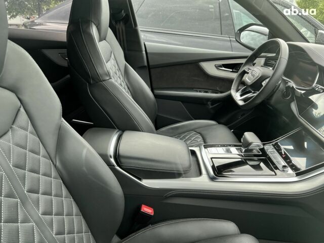 Ауді Q8, об'ємом двигуна 3 л та пробігом 1 тис. км за 96400 $, фото 27 на Automoto.ua