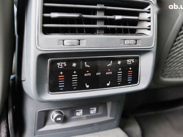 Ауди Q8, объемом двигателя 3 л и пробегом 76 тыс. км за 55000 $, фото 24 на Automoto.ua