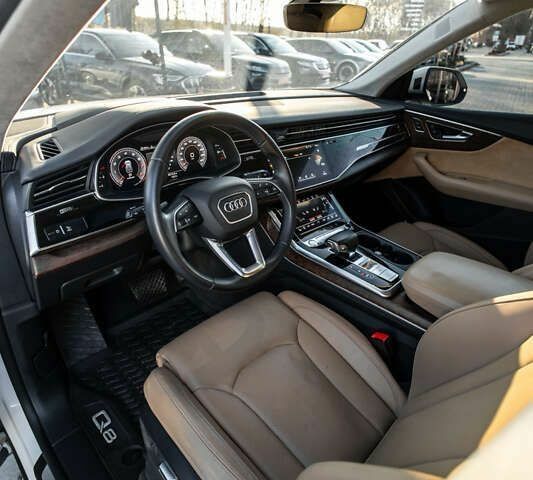 Ауди Q8, объемом двигателя 3 л и пробегом 99 тыс. км за 49990 $, фото 12 на Automoto.ua