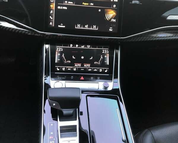 Ауді Q8, об'ємом двигуна 2.97 л та пробігом 67 тис. км за 57800 $, фото 24 на Automoto.ua