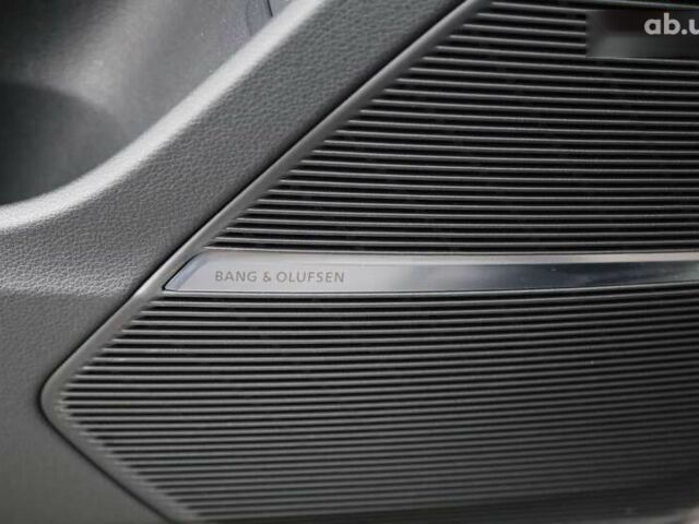 Ауди Q8, объемом двигателя 3 л и пробегом 200 тыс. км за 39900 $, фото 24 на Automoto.ua