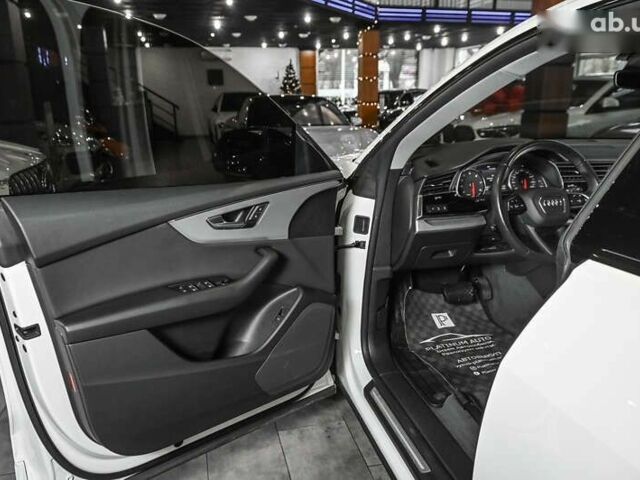 Ауди Q8, объемом двигателя 3 л и пробегом 66 тыс. км за 49999 $, фото 19 на Automoto.ua