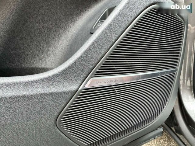 Ауди Q8, объемом двигателя 3 л и пробегом 97 тыс. км за 51900 $, фото 26 на Automoto.ua
