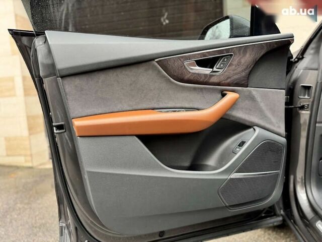 Ауди Q8, объемом двигателя 3 л и пробегом 97 тыс. км за 51900 $, фото 25 на Automoto.ua