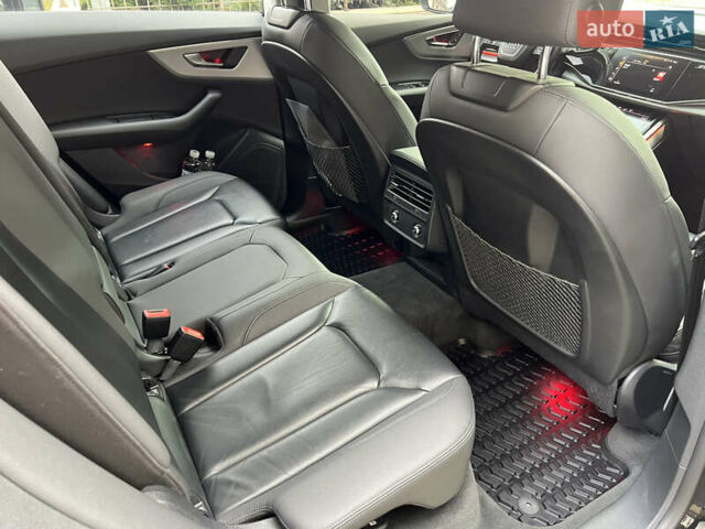 Ауди Q8, объемом двигателя 2.97 л и пробегом 190 тыс. км за 47500 $, фото 18 на Automoto.ua