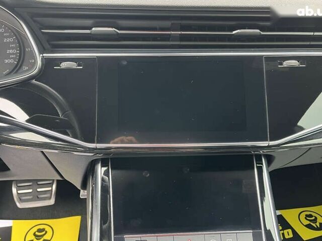 Ауди Q8, объемом двигателя 3 л и пробегом 85 тыс. км за 55900 $, фото 16 на Automoto.ua