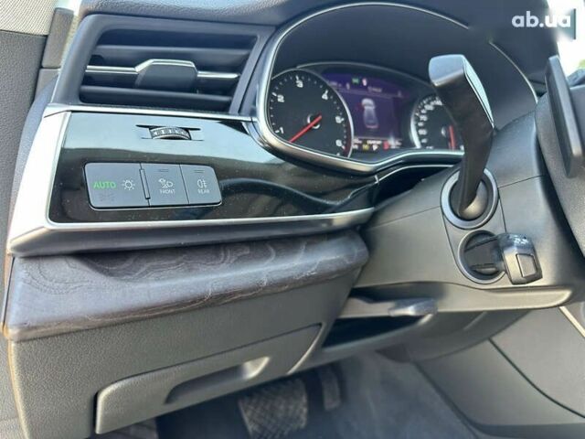 Ауді Q8, об'ємом двигуна 3 л та пробігом 49 тис. км за 56999 $, фото 10 на Automoto.ua