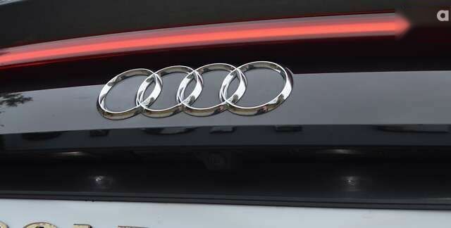 Ауди Q8, объемом двигателя 3 л и пробегом 111 тыс. км за 55900 $, фото 18 на Automoto.ua