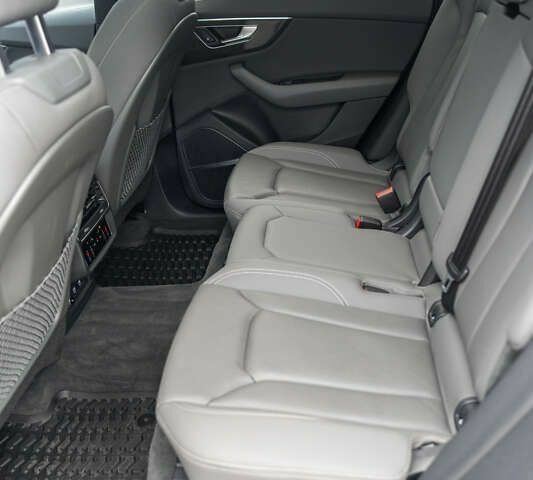 Ауди Q8, объемом двигателя 3 л и пробегом 200 тыс. км за 45900 $, фото 26 на Automoto.ua