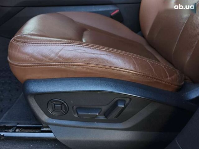 Ауди Q8, объемом двигателя 0 л и пробегом 164 тыс. км за 47500 $, фото 11 на Automoto.ua