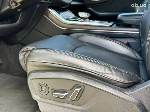 Ауди Q8, объемом двигателя 3 л и пробегом 166 тыс. км за 57000 $, фото 24 на Automoto.ua