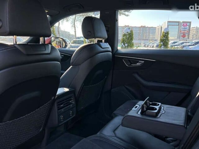 Ауди Q8, объемом двигателя 3 л и пробегом 61 тыс. км за 58900 $, фото 24 на Automoto.ua