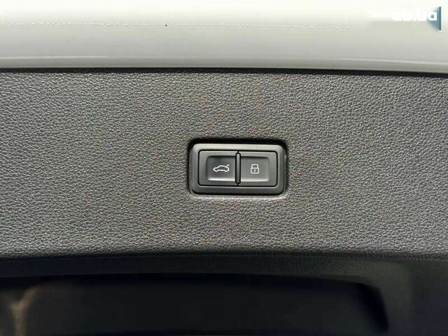 Ауди Q8, объемом двигателя 3 л и пробегом 166 тыс. км за 57000 $, фото 21 на Automoto.ua