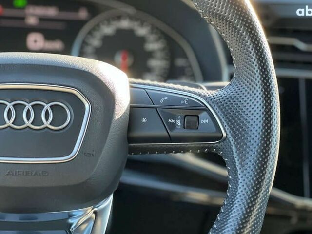 Ауди Q8, объемом двигателя 3 л и пробегом 61 тыс. км за 58900 $, фото 13 на Automoto.ua