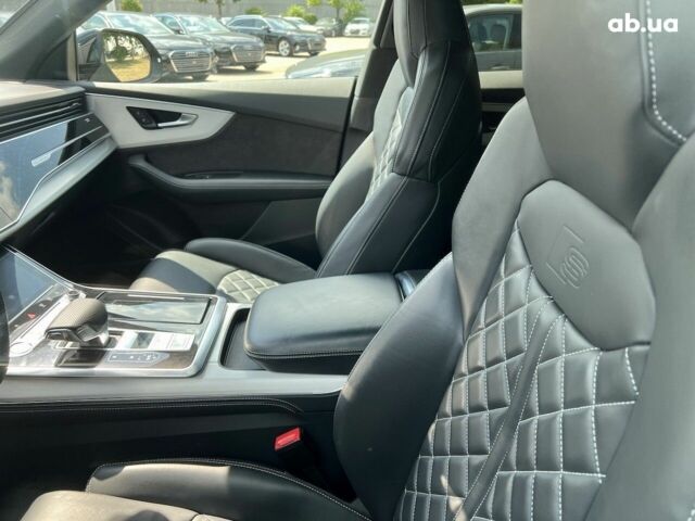 Ауди Q8, объемом двигателя 3 л и пробегом 92 тыс. км за 85749 $, фото 4 на Automoto.ua