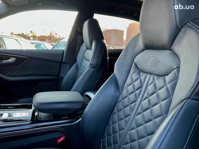 Ауди Q8, объемом двигателя 3 л и пробегом 46 тыс. км за 85988 $, фото 24 на Automoto.ua