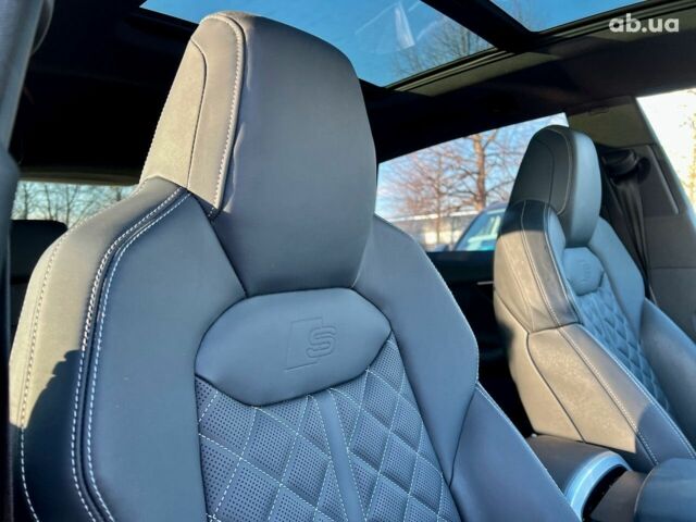 Ауди Q8, объемом двигателя 3 л и пробегом 46 тыс. км за 85988 $, фото 18 на Automoto.ua