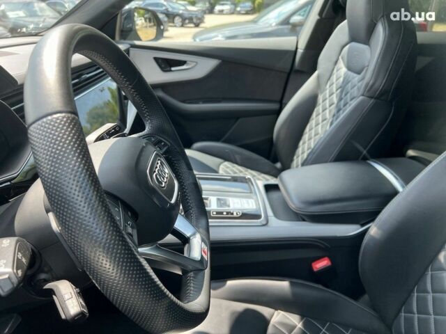 Ауди Q8, объемом двигателя 3 л и пробегом 92 тыс. км за 85749 $, фото 6 на Automoto.ua