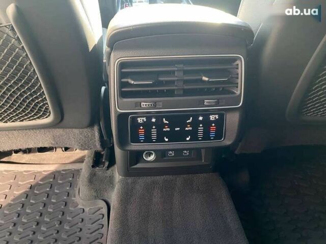 Ауди Q8, объемом двигателя 3 л и пробегом 80 тыс. км за 63800 $, фото 27 на Automoto.ua