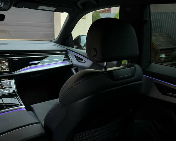 Ауди Q8, объемом двигателя 4 л и пробегом 143 тыс. км за 77500 $, фото 9 на Automoto.ua