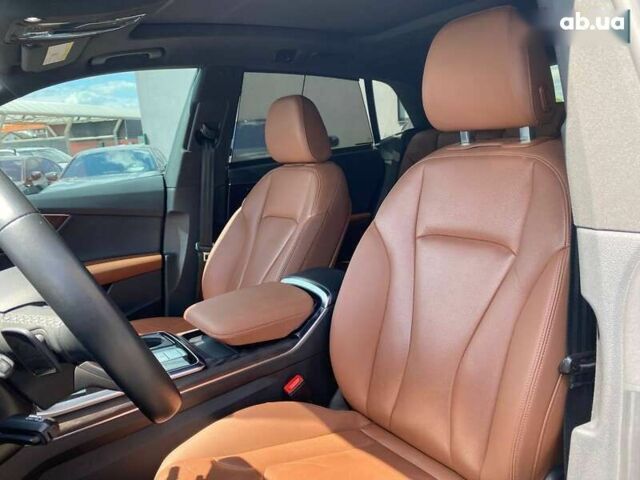 Ауді Q8, об'ємом двигуна 3 л та пробігом 67 тис. км за 65400 $, фото 20 на Automoto.ua