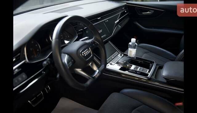 Ауди Q8, объемом двигателя 3 л и пробегом 112 тыс. км за 59000 $, фото 5 на Automoto.ua