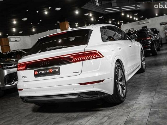 Ауди Q8, объемом двигателя 0 л и пробегом 68 тыс. км за 73500 $, фото 5 на Automoto.ua