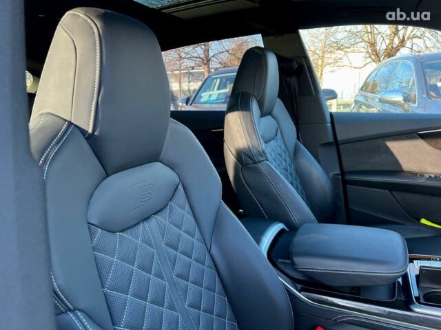 Ауди Q8, объемом двигателя 3 л и пробегом 46 тыс. км за 85988 $, фото 12 на Automoto.ua