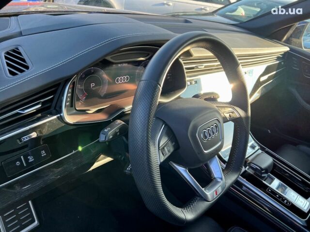 Ауди Q8, объемом двигателя 3 л и пробегом 46 тыс. км за 85988 $, фото 5 на Automoto.ua