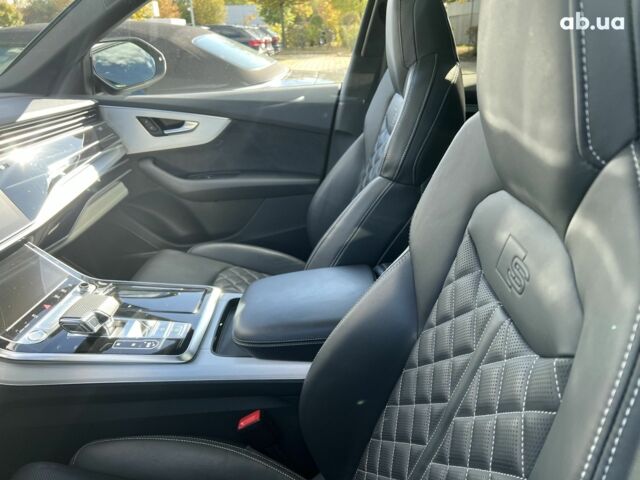 Ауди Q8, объемом двигателя 3 л и пробегом 27 тыс. км за 101833 $, фото 24 на Automoto.ua