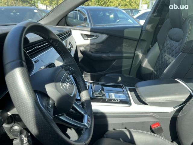Ауди Q8, объемом двигателя 3 л и пробегом 34 тыс. км за 96290 $, фото 24 на Automoto.ua