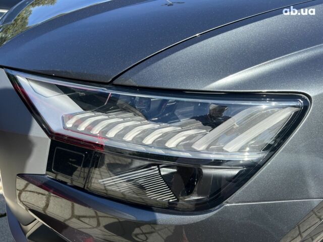 Ауди Q8, объемом двигателя 3 л и пробегом 34 тыс. км за 96290 $, фото 13 на Automoto.ua