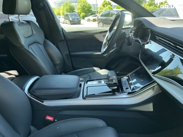 Ауди Q8, объемом двигателя 3 л и пробегом 20 тыс. км за 91509 $, фото 12 на Automoto.ua