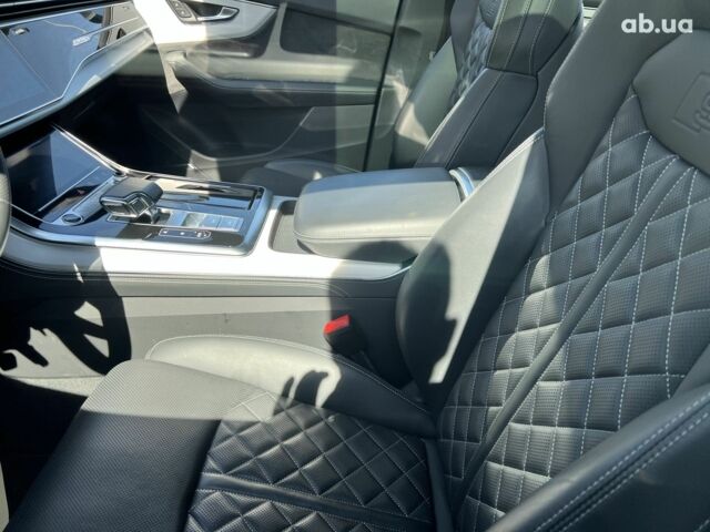 Ауди Q8, объемом двигателя 3 л и пробегом 34 тыс. км за 96290 $, фото 27 на Automoto.ua