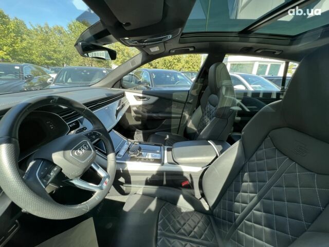 Ауди Q8, объемом двигателя 3 л и пробегом 34 тыс. км за 96290 $, фото 23 на Automoto.ua
