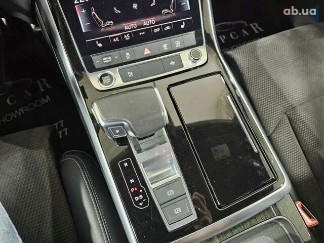 Ауди Q8, объемом двигателя 3 л и пробегом 113 тыс. км за 63999 $, фото 23 на Automoto.ua