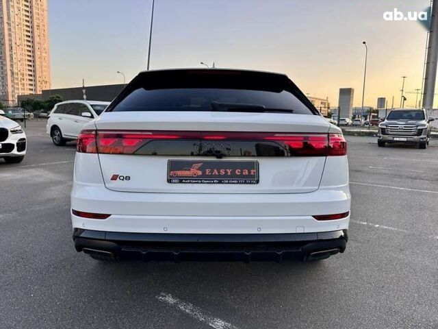 Ауди Q8, объемом двигателя 3 л и пробегом 32 тыс. км за 91900 $, фото 2 на Automoto.ua