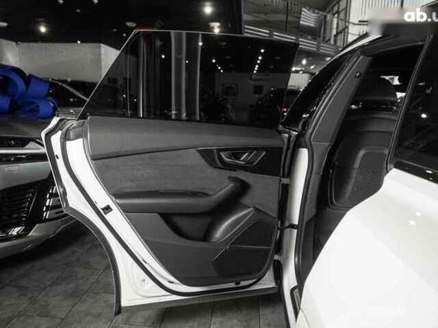 Ауди Q8, объемом двигателя 3 л и пробегом 114 тыс. км за 75900 $, фото 19 на Automoto.ua