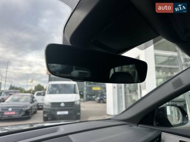 Ауди Q8, объемом двигателя 2.97 л и пробегом 28 тыс. км за 87600 $, фото 41 на Automoto.ua