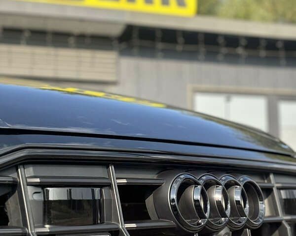 Ауди Q8, объемом двигателя 0 л и пробегом 27 тыс. км за 71900 $, фото 16 на Automoto.ua