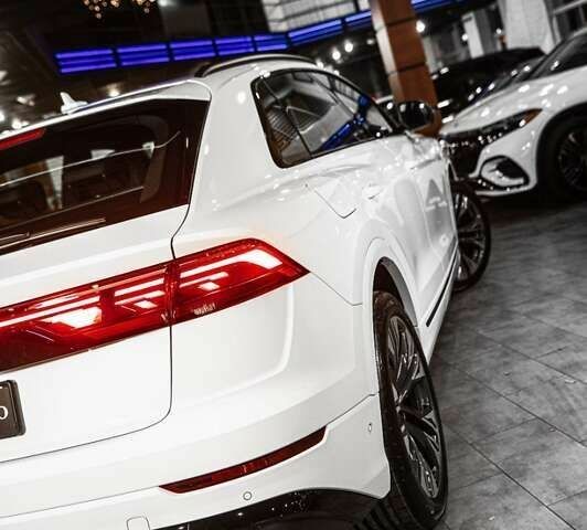 Ауди Q8, объемом двигателя 3 л и пробегом 1 тыс. км за 92900 $, фото 10 на Automoto.ua