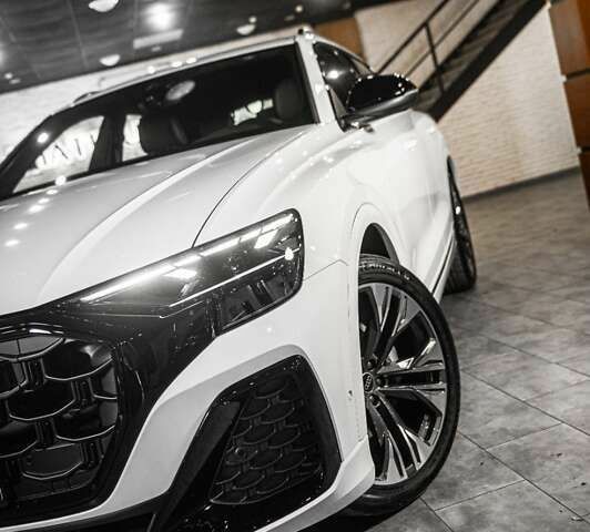 Ауди Q8, объемом двигателя 3 л и пробегом 1 тыс. км за 92900 $, фото 2 на Automoto.ua