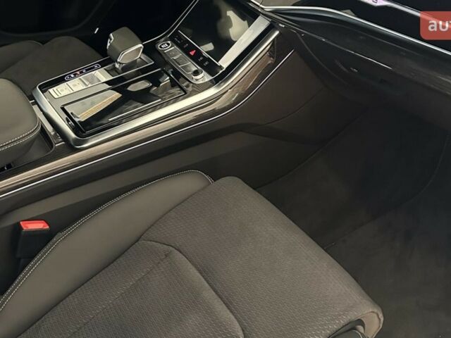 Ауді Q8, об'ємом двигуна 2.97 л та пробігом 0 тис. км за 103100 $, фото 18 на Automoto.ua