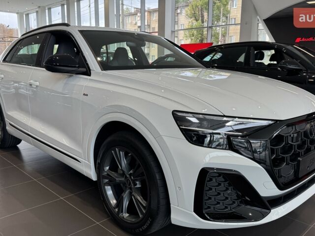 Ауди Q8, объемом двигателя 2.97 л и пробегом 0 тыс. км за 106878 $, фото 2 на Automoto.ua