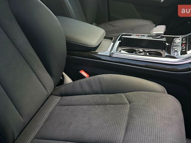 Ауді Q8, об'ємом двигуна 2.97 л та пробігом 0 тис. км за 95300 $, фото 13 на Automoto.ua