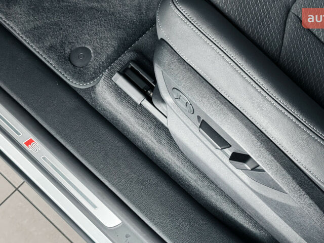 купить новое авто Ауди Q8 2025 года от официального дилера Порше Захід Ауди фото